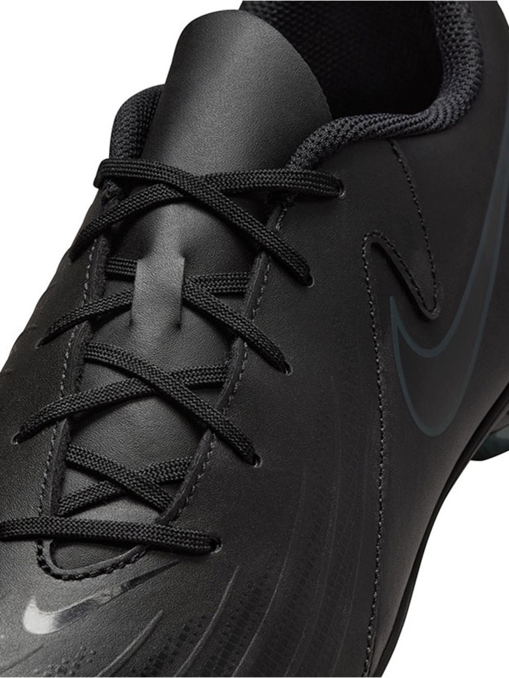 Nike Men's Black Athletic Soccer Cleats - Picture 4 of 12